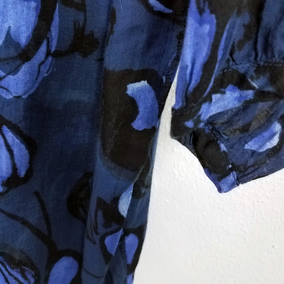 Old Navy Tie String Blouse - Picture 7 of 8